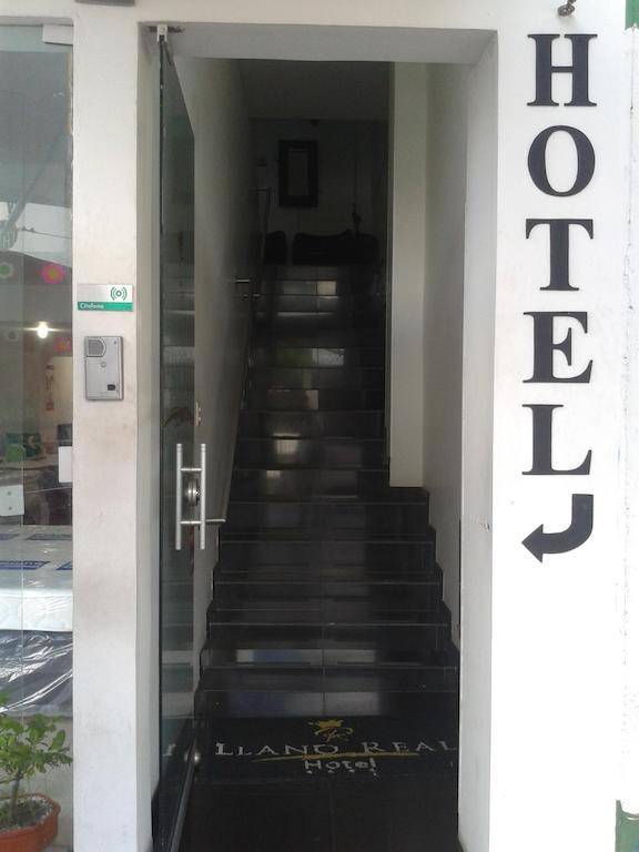 יופאל Hotel Llano Real מראה חיצוני תמונה