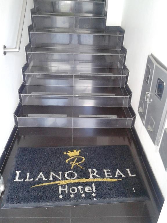 יופאל Hotel Llano Real מראה חיצוני תמונה